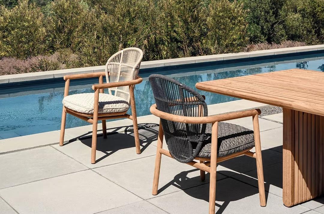 Can you paint rattan furniture？